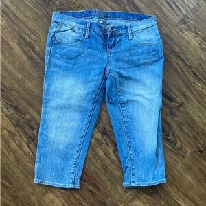 Bluenotes Light Blue Capris Size 24 Waist